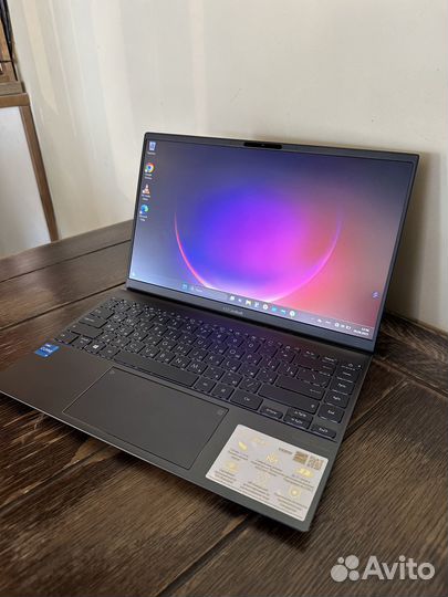 Идеальный, Ноутбук Zenbook UX425EA, i5, 256GB