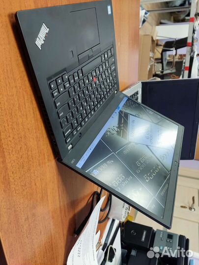 Thinkpad x390