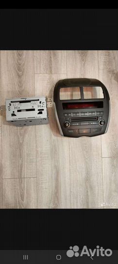 Штатное головное устройство на mitsubishi asx