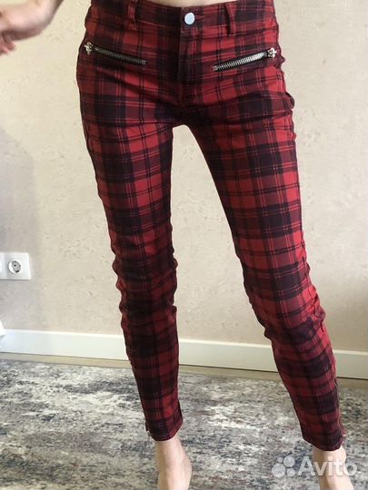 Брюки капри