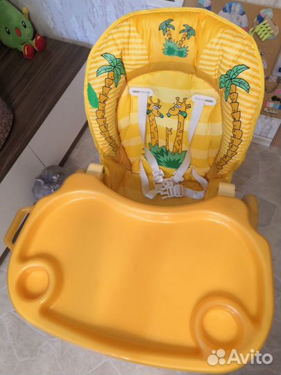 Детский стульчик для кормления