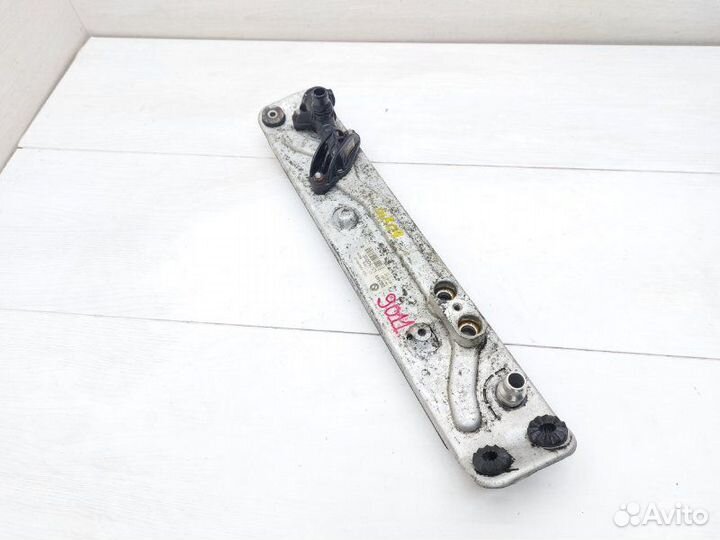 Радиатор масляный Bmw X5 E70 M57306 D3 2008