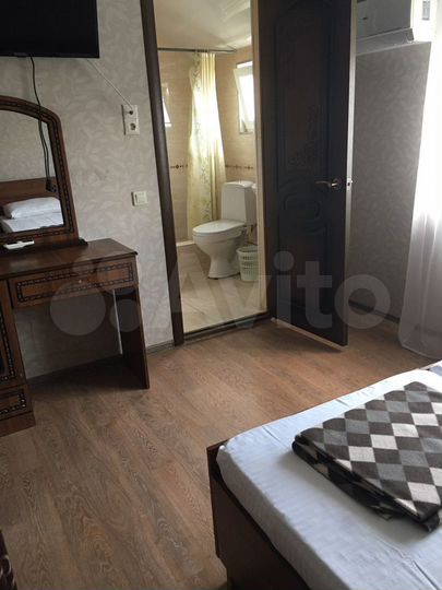 Комната 13 м² в 9-к., 3/3 эт.