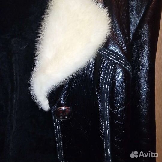 Дубленка натуральная женская короткая