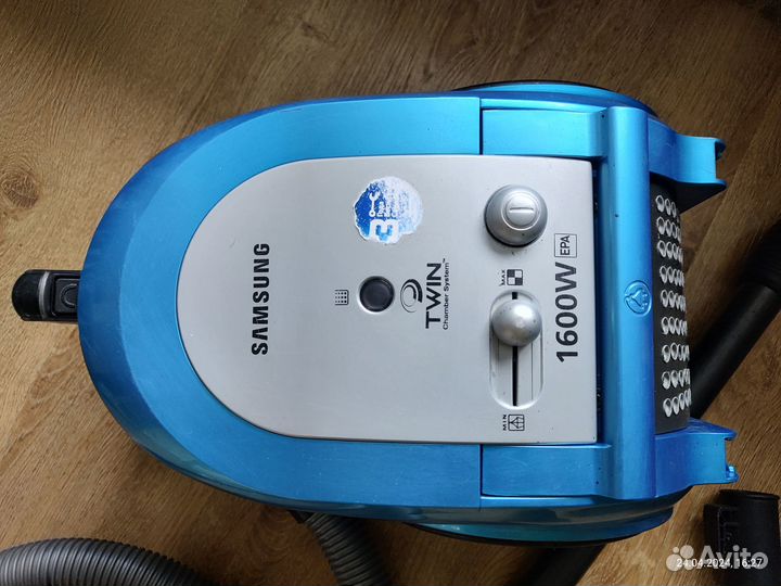 Пылесос Samsung SC6534 1800W в отличном состоянии