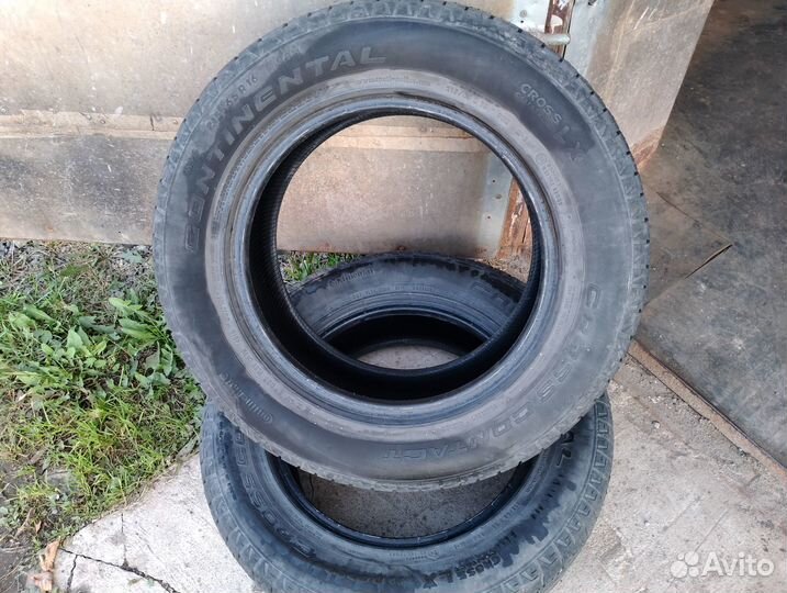 Continental ContiCrossContact LX 215/65 R16