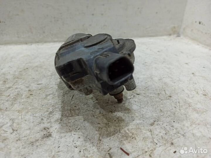 Моторчик стеклоочистителя передний