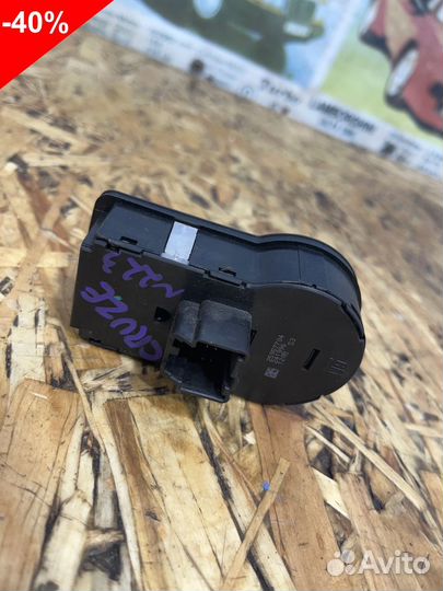 Блок света Шевроле Круз