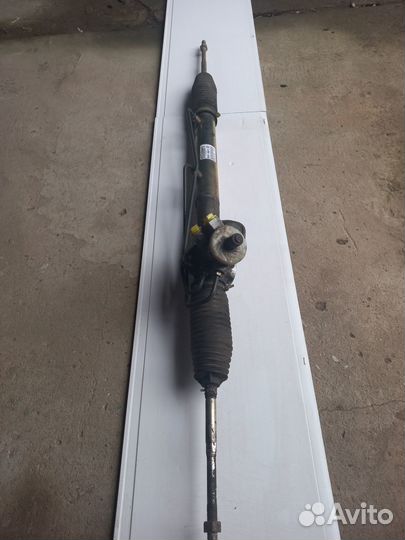 Рейка рулевая 49001-BN013 Nissan альмеро б/у