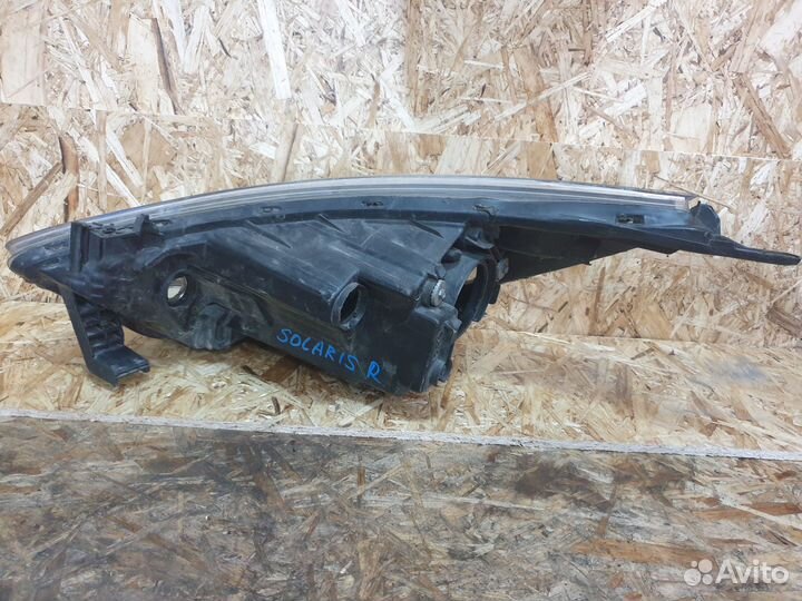 Фара Hyundai Solaris 2010-2017