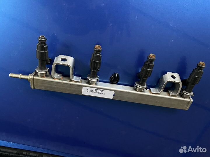 Топливная рампа форд фокус 2 1.8