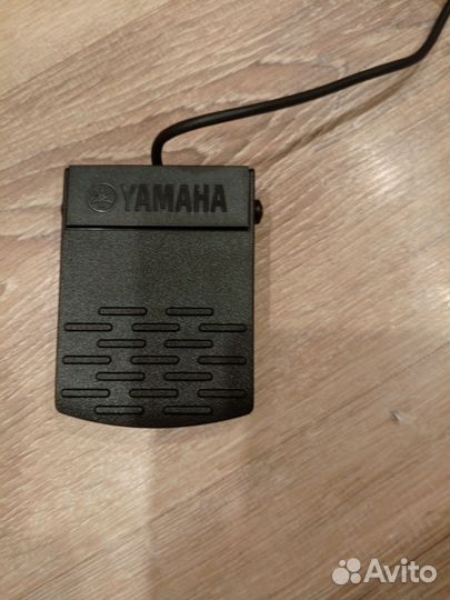 Педаль для фортепиано