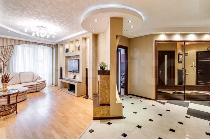 3-к. квартира, 96 м², 3/16 эт.