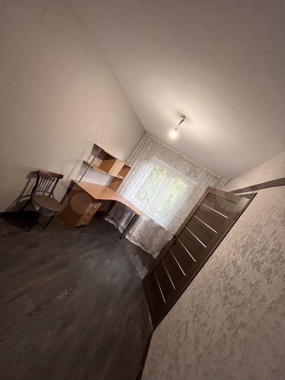 2-к. квартира, 43 м², 4/5 эт.