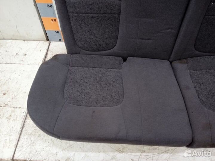 Сиденье заднее Kia Cerato 1 1.6 2005