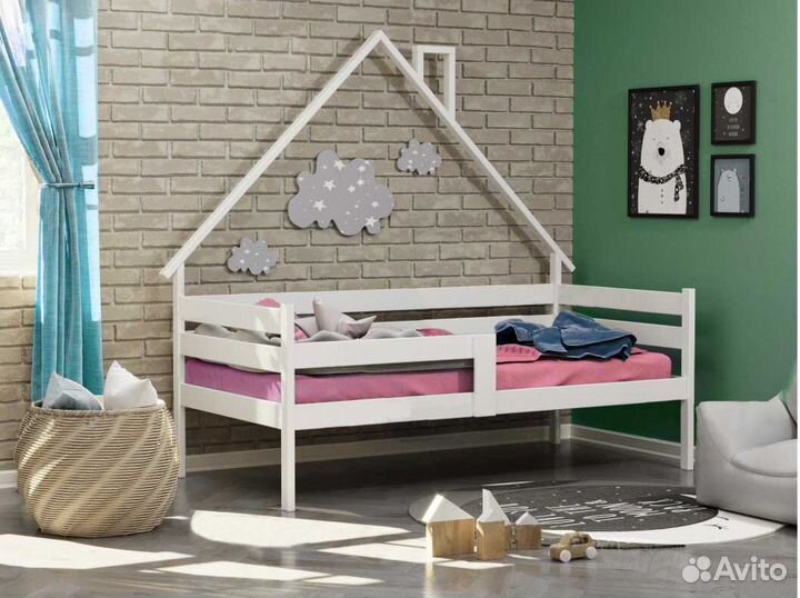 Софа для малыша высокий борт Домик из массива