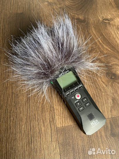 Портативный рекордер zoom H1n