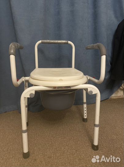 Стул-унитаз