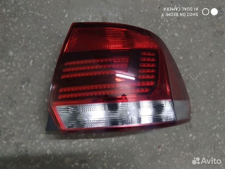 Фонарь задний Фольксваген Поло 15-20 г.в