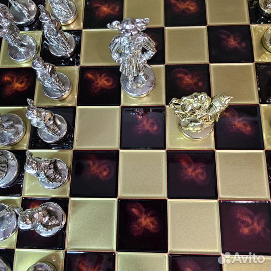 Шахматы Manopoulos, бронза