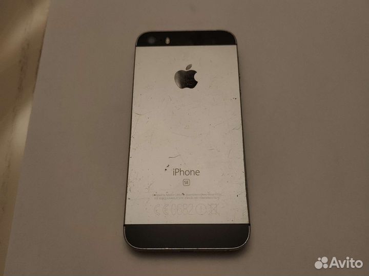 Телефон iPhone