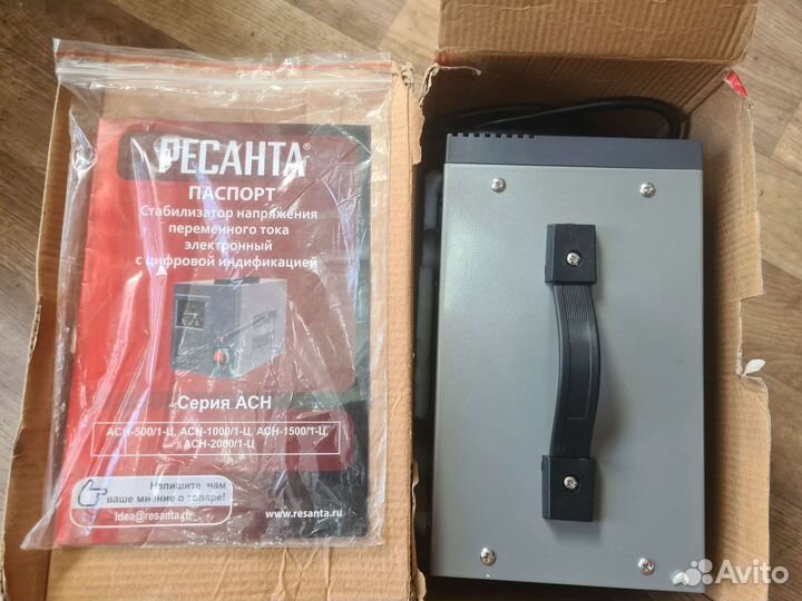 Стабилизатор напряжения Ресанта