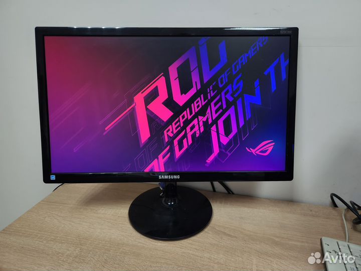 Монитор samsung 23 full hd