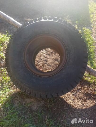 Колесо на тракторную телегу