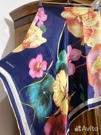 Шелковый платок