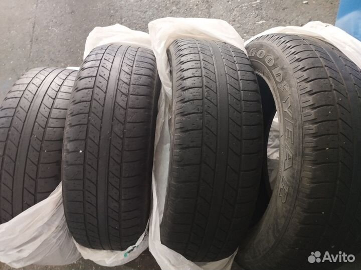 Goodyear Wrangler HP 235/65 R17