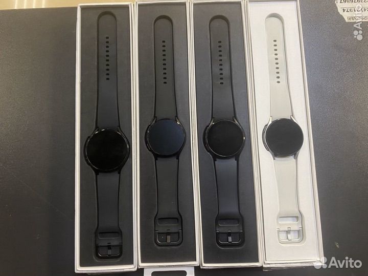 Смарт-часы Samsung Galaxy Watch4 44mm