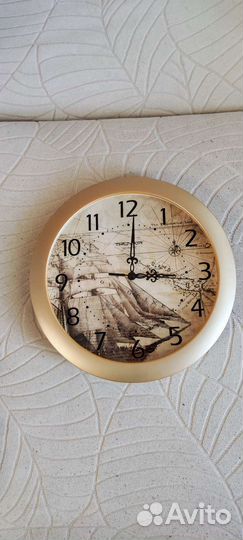Часы настенные