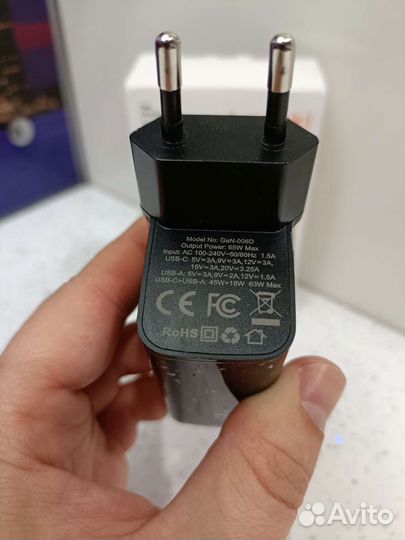 Зарядное устройство Toocki 65w GaN на два порта