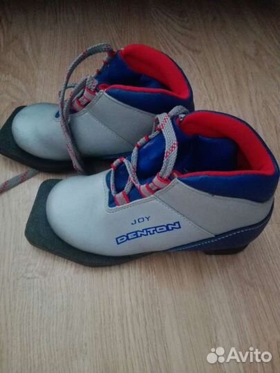 Лыжные ботинки детские