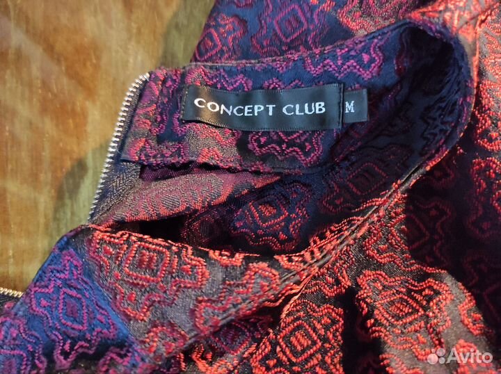 Праздничное(вечернее платье