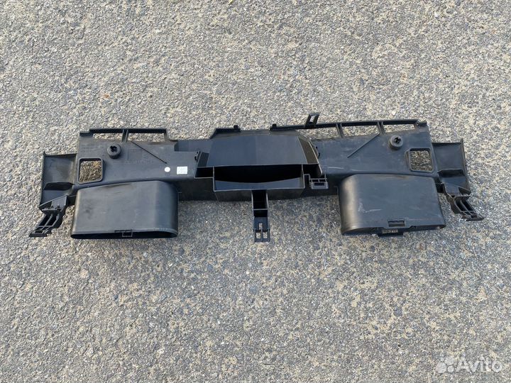 Воздуховод Mercedes Benz 212 рестайлинг оригинал