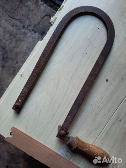 Лобзик ручной