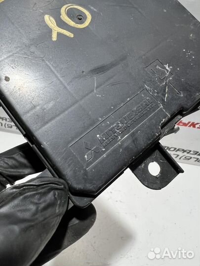 Блок комфорта митсубиси Лансер 10