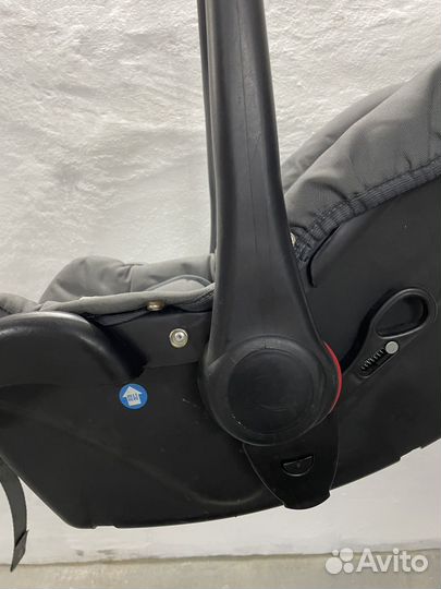 Прогулочная коляска 2 в 1