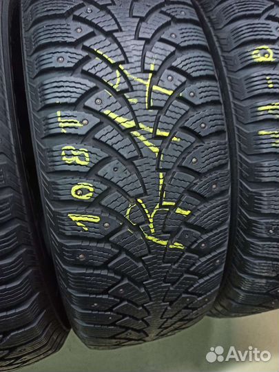 Nokian Tyres Hakkapeliitta 4 235/65 R17 108T