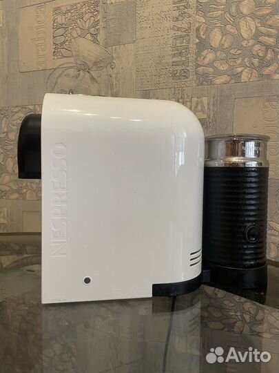 Кофемашина nespresso с капучинатором
