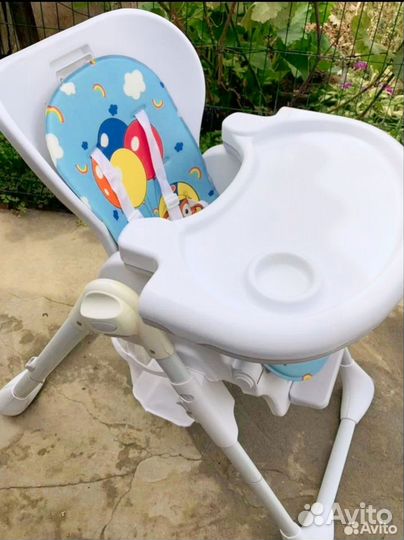 Детский стульчик для кормления