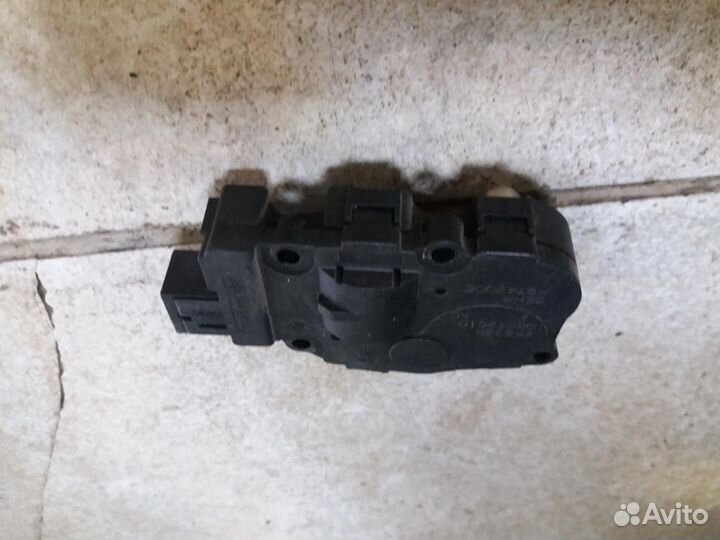 Сервопривод заслонок печки Audi Q5 8RB