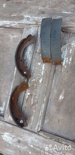 Тормозные колодки mitsubishi