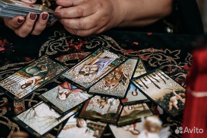 Гадание. Приворот. Экстрасенс. Ведунья. Таро