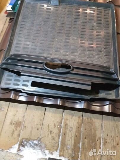 Пластик на ладу веста