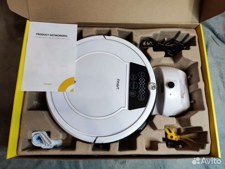 Робот пылесос Fmart