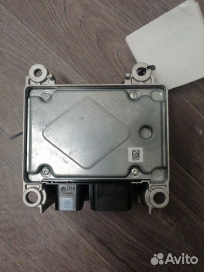 Блок управления AIR BAG Mazda 3 BK Z6 2003