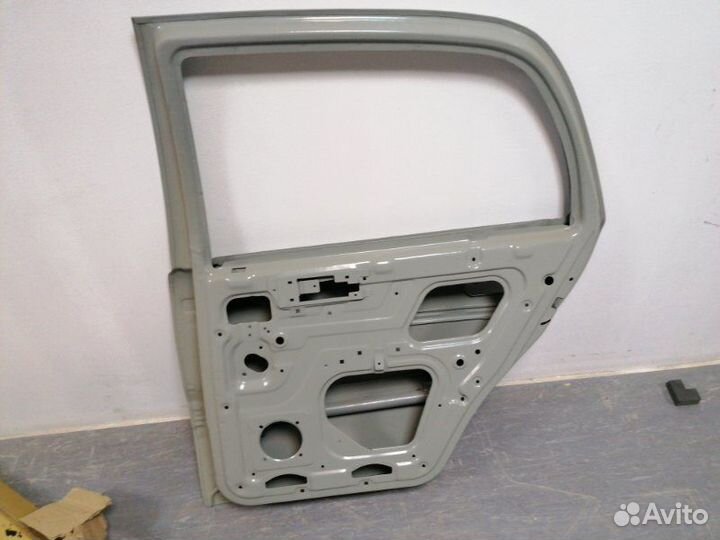 Дверь задняя правая Geely Ck Otaka