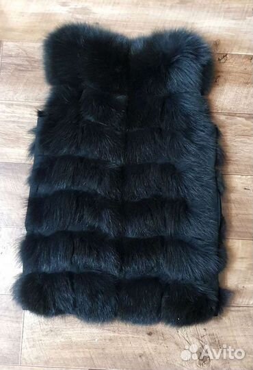 Меховая жилетка